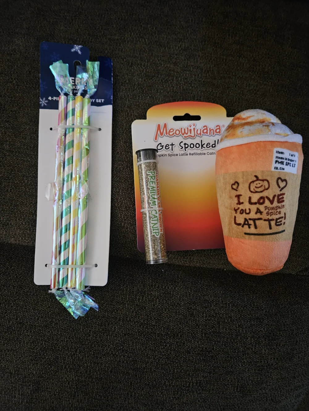 Pumpkin Spice Latte Refillable Catnip Toy - Orange And Fun Sticks